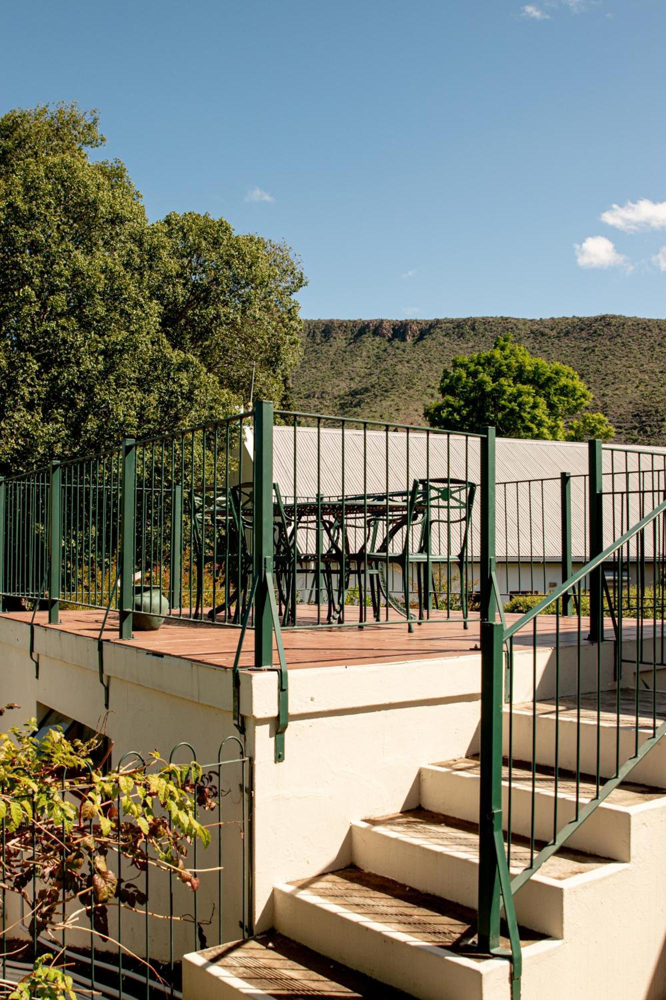 4 Rothman Street B&B Graaff-Reinet Екстериор снимка