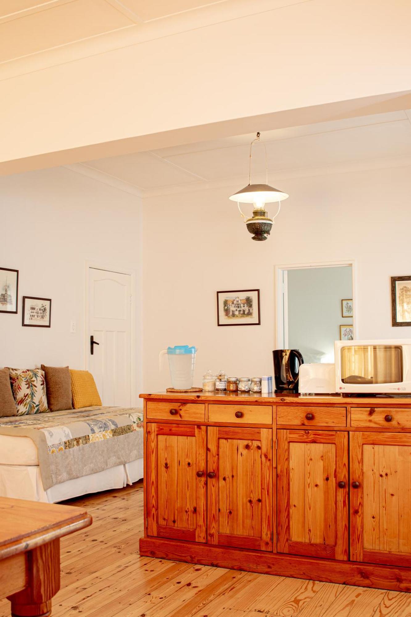 4 Rothman Street B&B Graaff-Reinet Екстериор снимка
