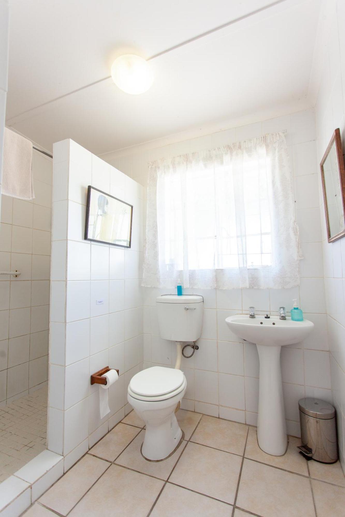 4 Rothman Street B&B Graaff-Reinet Екстериор снимка